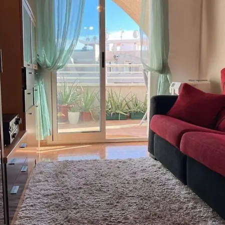 Apartamento Precioso ático En Torrevieja.